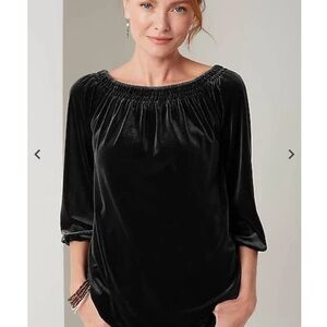 J Jill off the shoulder velvet top